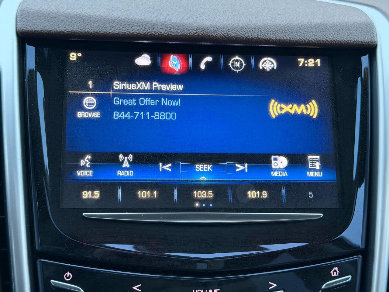 Used 2015 Cadillac SRX Luxury w/ Driver Awareness Package image 44