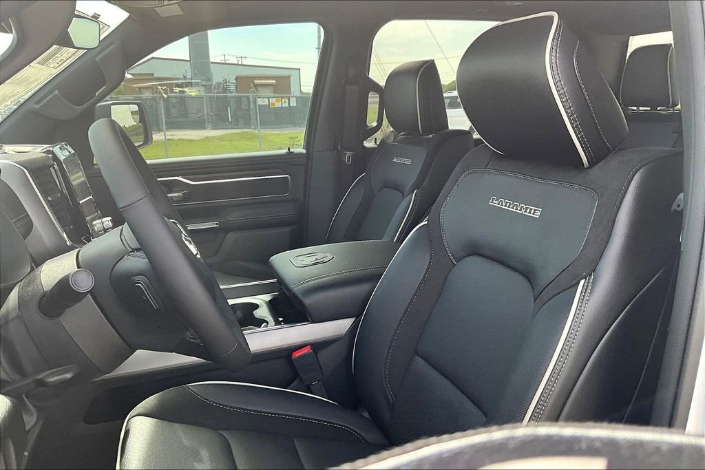 New 2025 RAM 1500 Laramie w/ Laramie Southwest Edition image 20