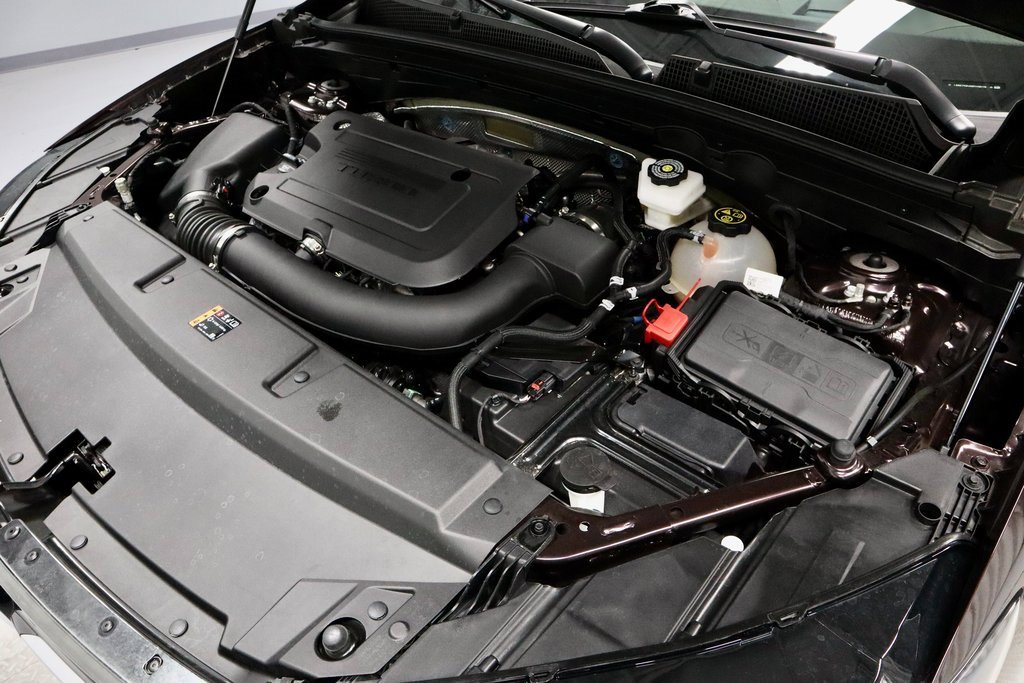 Used 2023 Buick Envision Avenir image 18