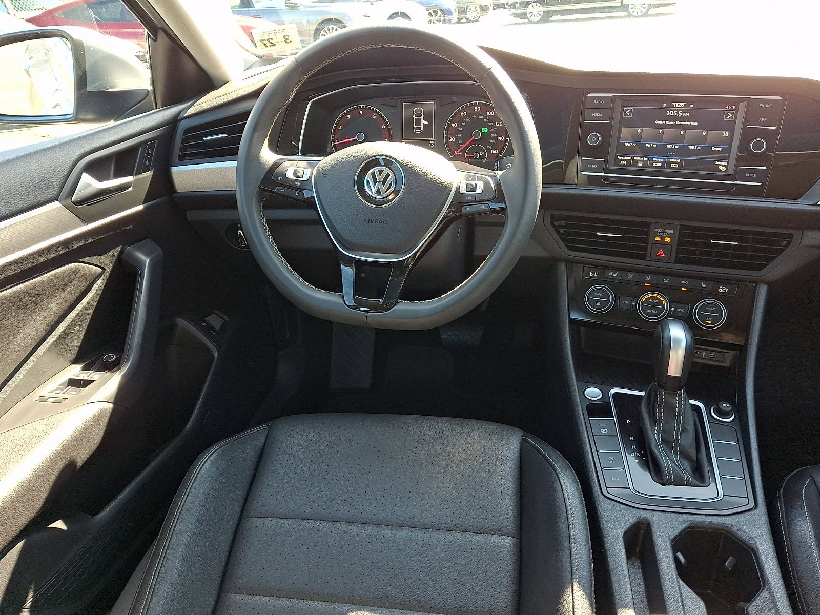 Used 2021 Volkswagen Jetta SE w/ SE Cold Weather Package image 14