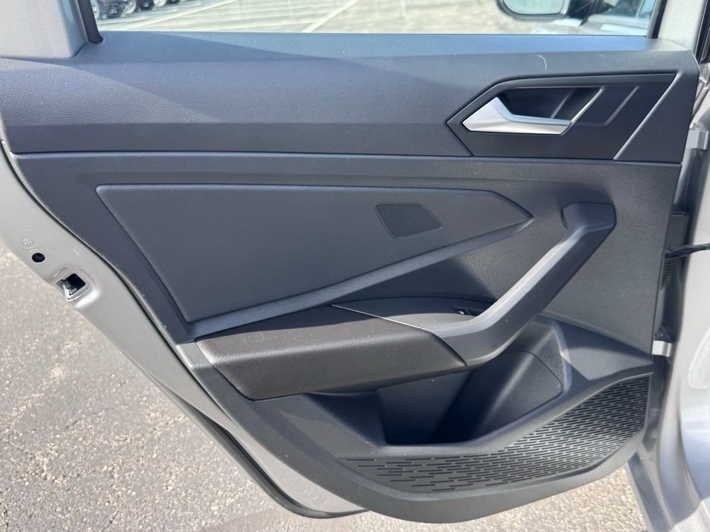 Used 2023 Volkswagen Jetta Sport image 24