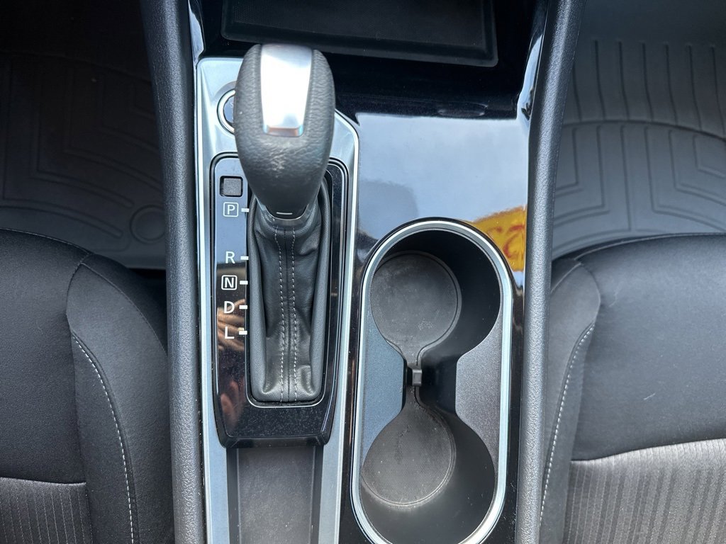 Used 2024 Nissan Altima 2.5 SV image 7