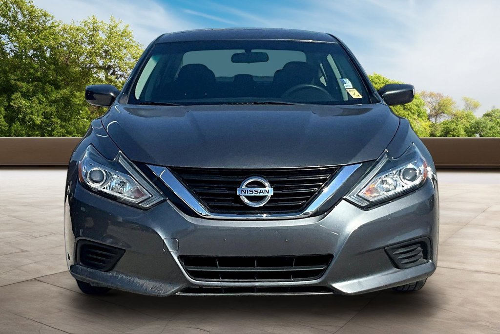 Used 2018 Nissan Altima 2.5 S w/ S Convenience Package FWD image 3