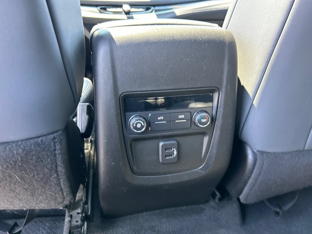 Certified 2024 Buick Enclave Essence w/ Experience Buick Package FWD image 33