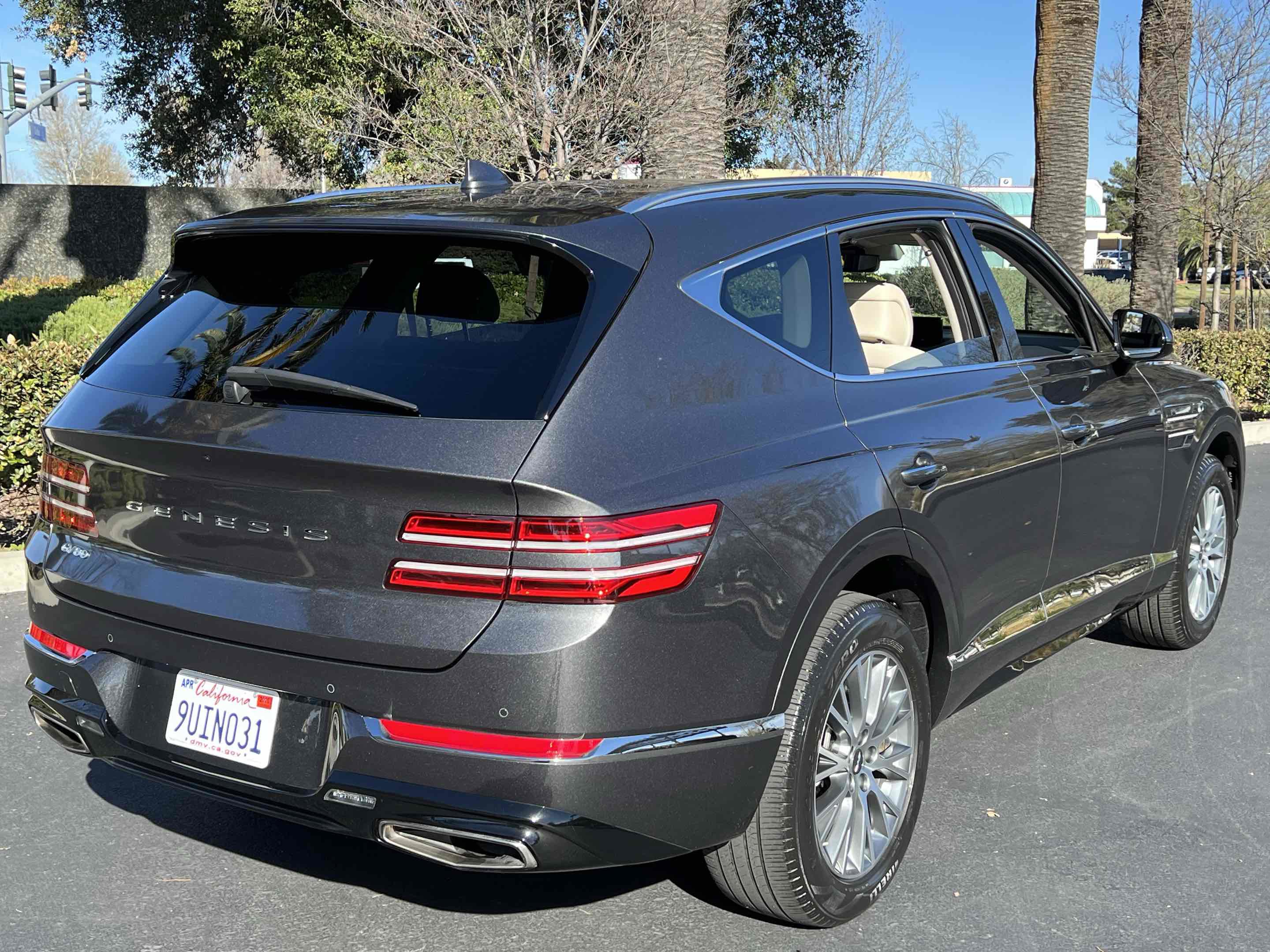 Used 2022 Genesis GV80 2.5T w/ Advanced Package 03 image 2