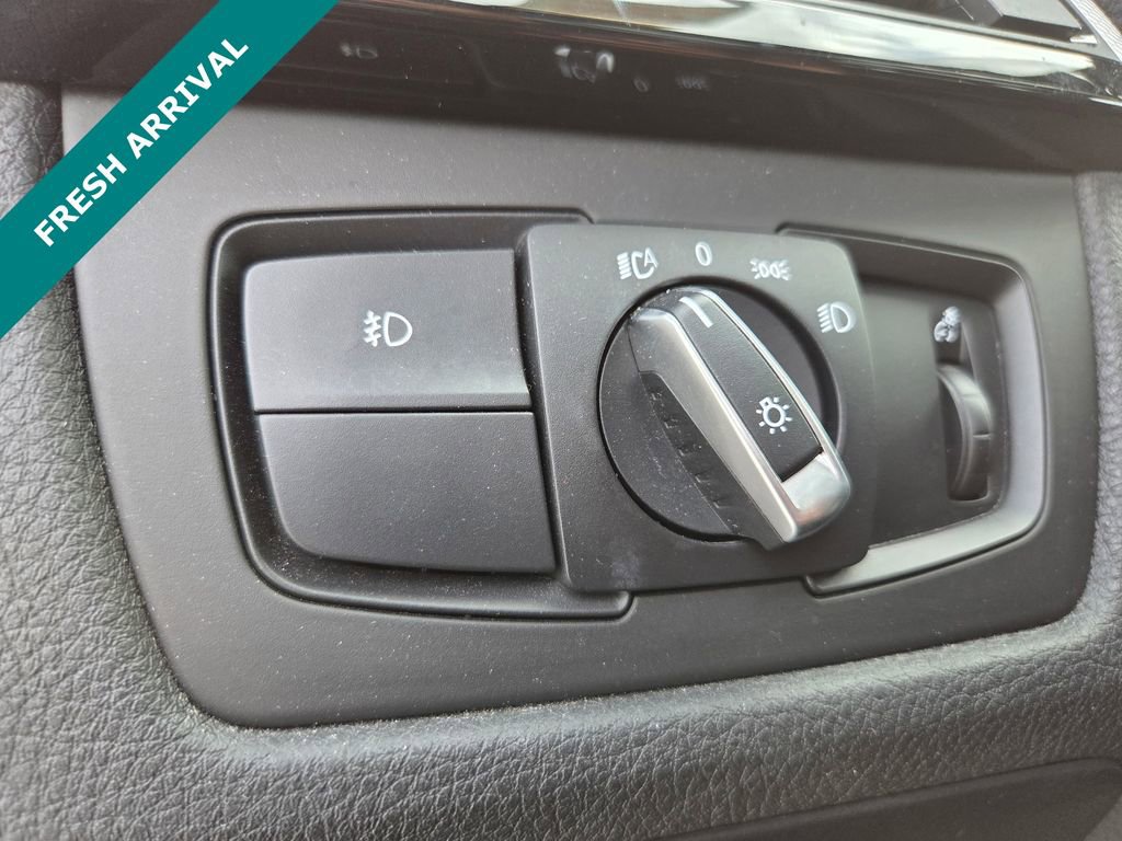 Used 2014 BMW 328i xDrive Wagon image 9