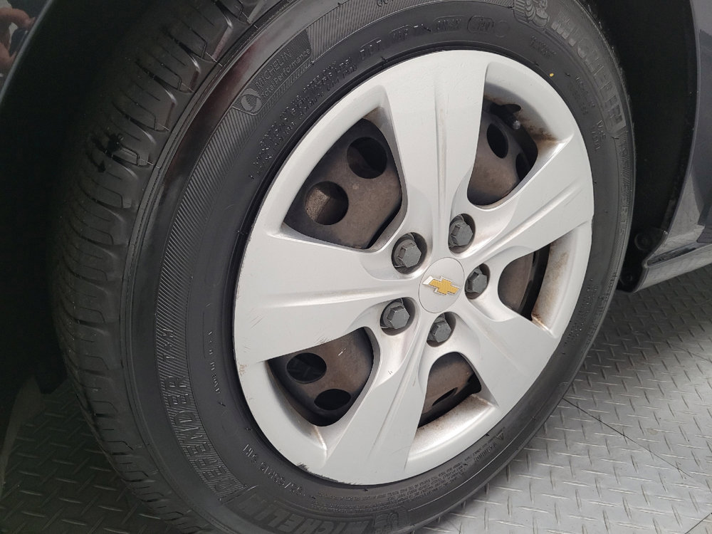 Used 2016 Chevrolet Cruze LS FWD image 31
