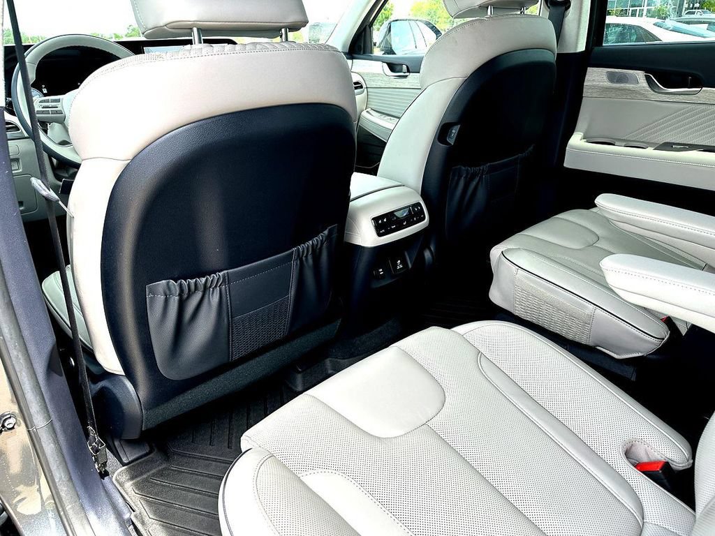 Used 2024 Hyundai Palisade Calligraphy FWD image 23