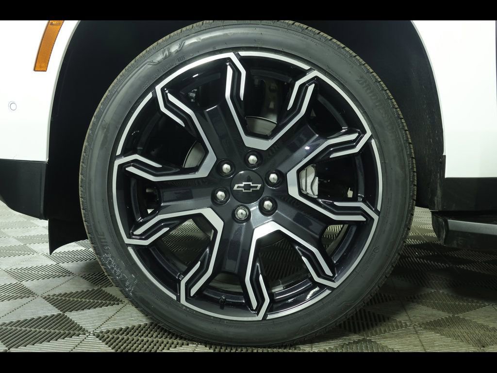 New 2026 Chevrolet Tahoe RST w/ RST Capability Package image 18