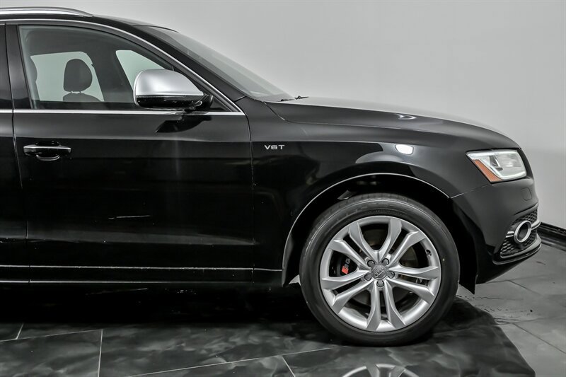 Used 2017 Audi SQ5 Premium Plus AWD/4WD image 12