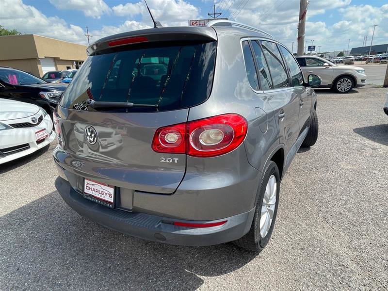 Used 2011 Volkswagen Tiguan S FWD image 5
