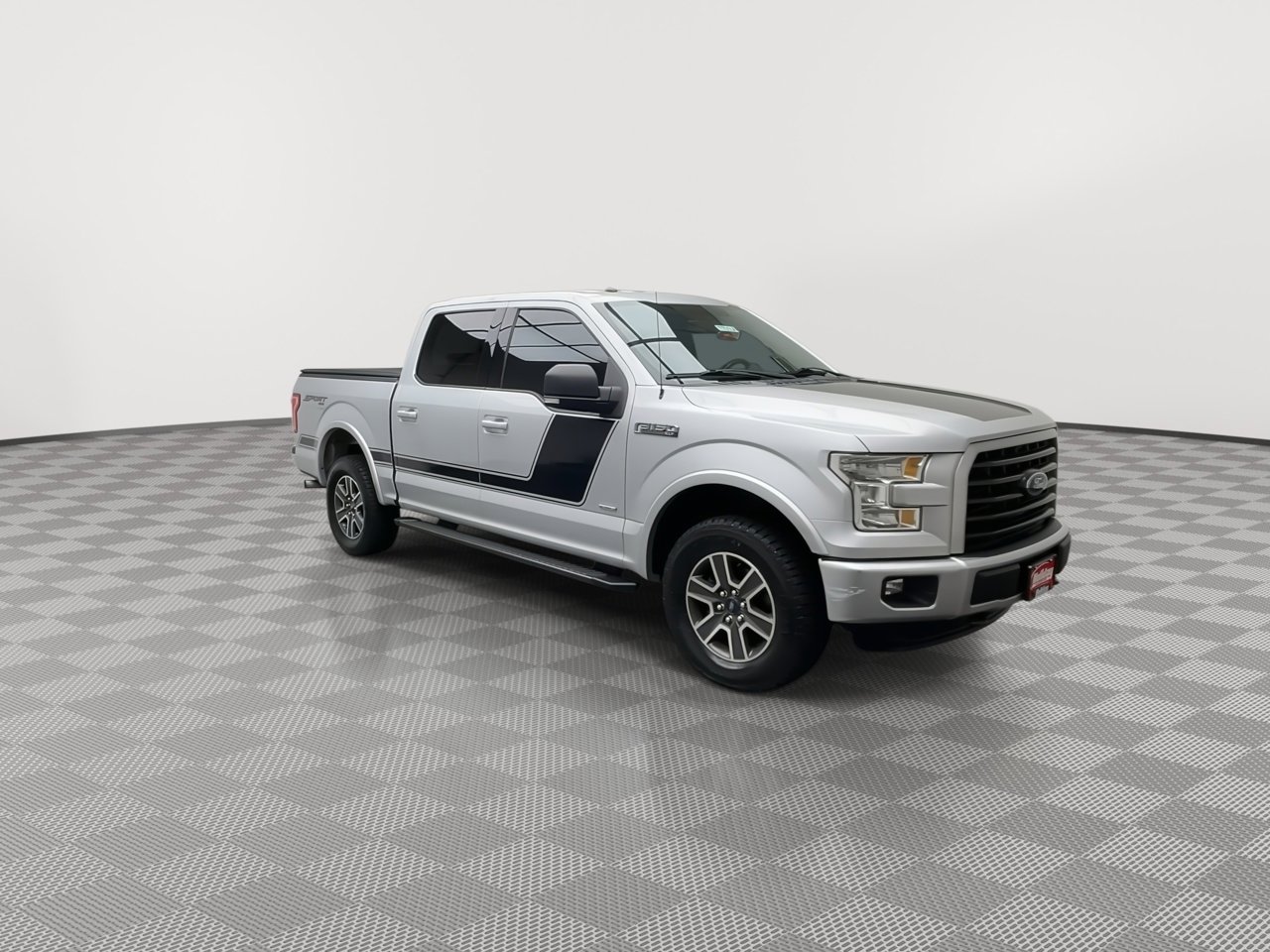 Used 2016 Ford F150 XLT w/ Equipment Group 302A Luxury image 35
