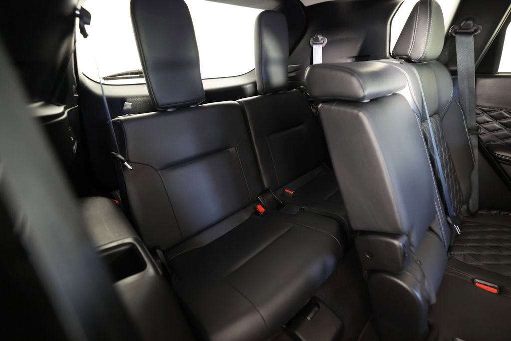 Used 2024 Mitsubishi Outlander SEL FWD image 12