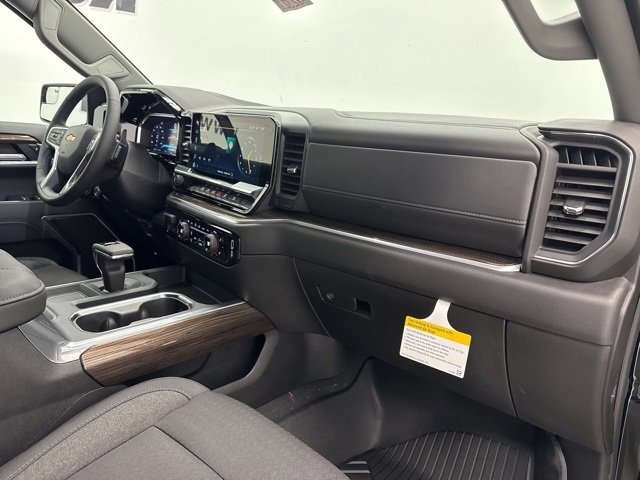 New 2026 Chevrolet Silverado 1500 LT image 32