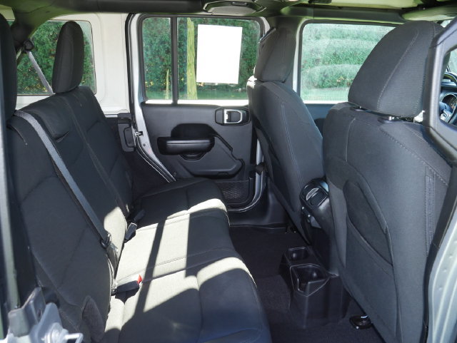 Used 2018 Jeep Wrangler Unlimited Sport S AWD/4WD image 20