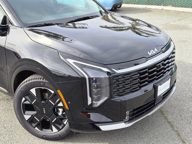 New 2026 Kia Sportage SX FWD image 3