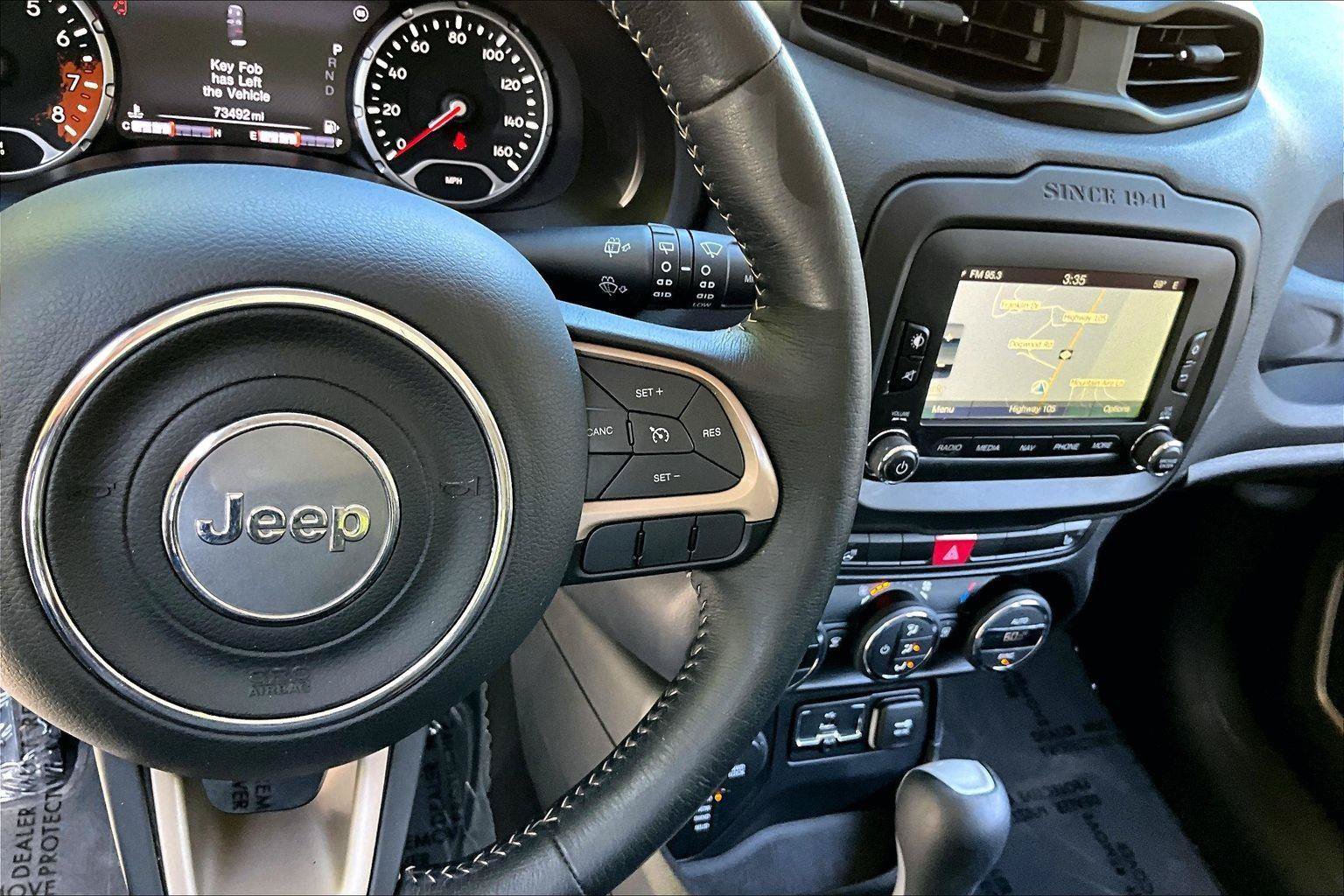 Used 2015 Jeep Renegade Limited AWD/4WD image 19