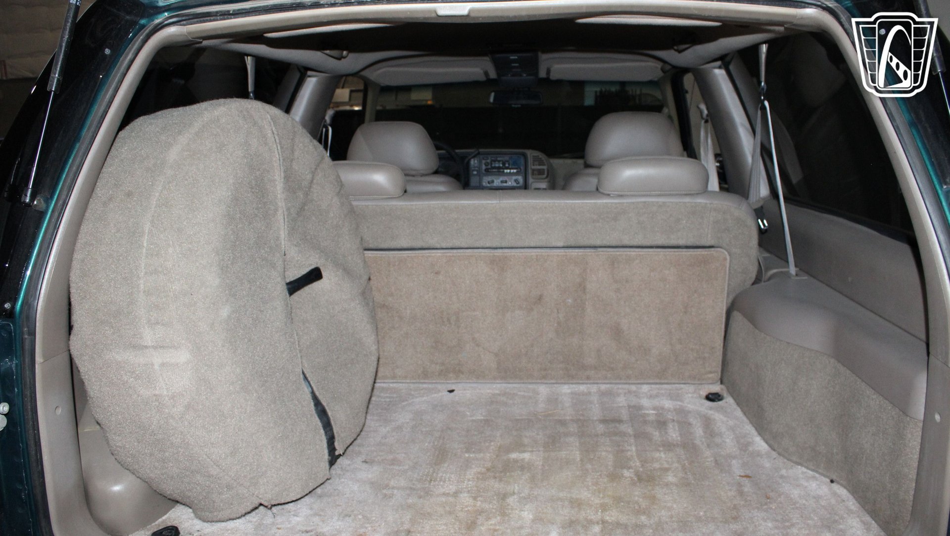 Used 1996 Chevrolet Tahoe 4WD 2-Door image 10