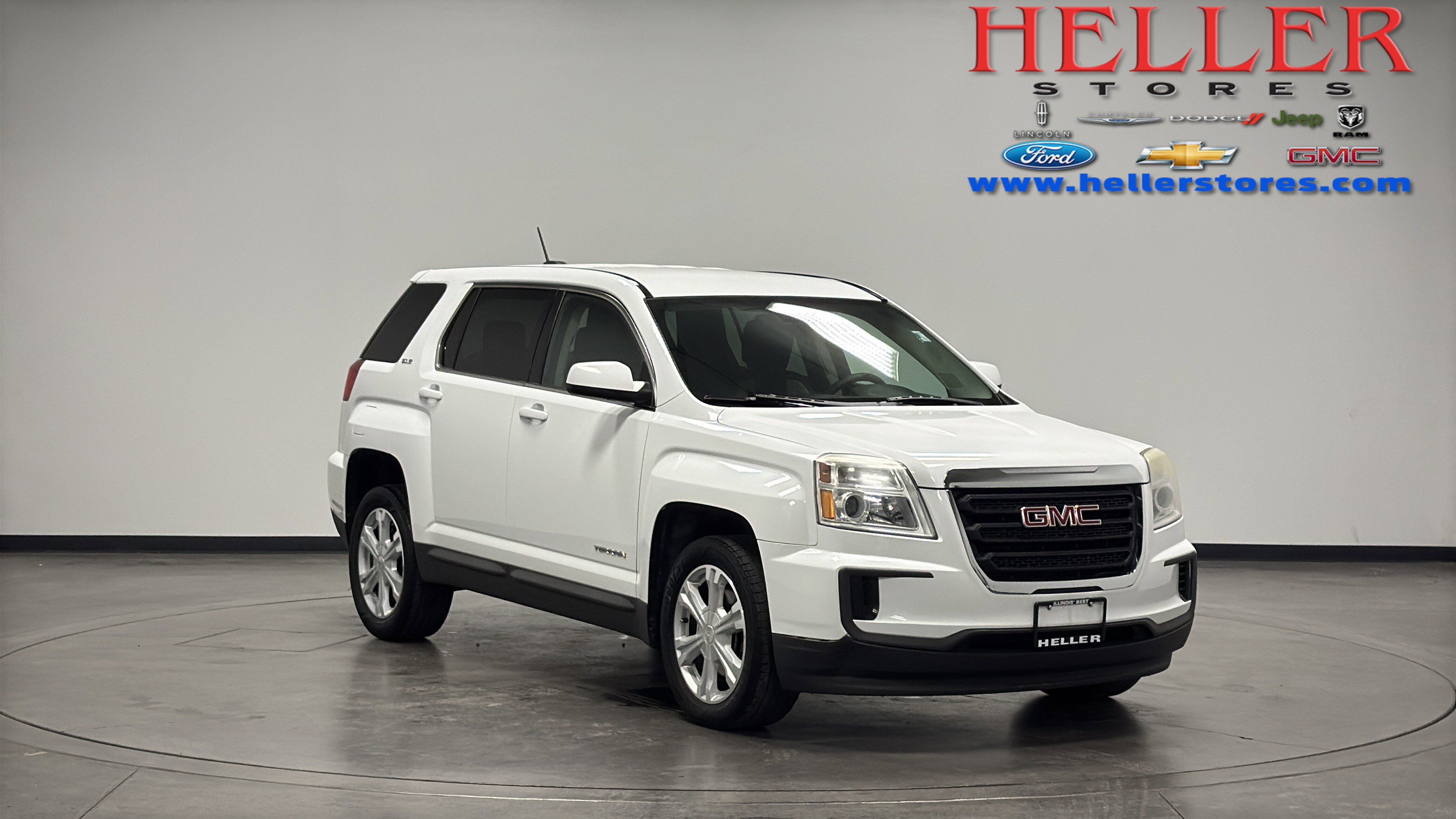 Used 2017 GMC Terrain SLE image 1