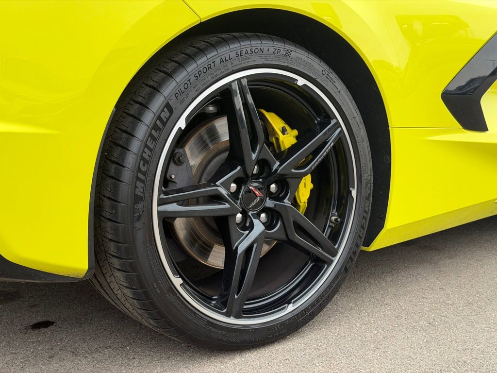 Used 2021 Chevrolet Corvette Stingray Preferred Cpe w/ Z51 Performance Package image 27