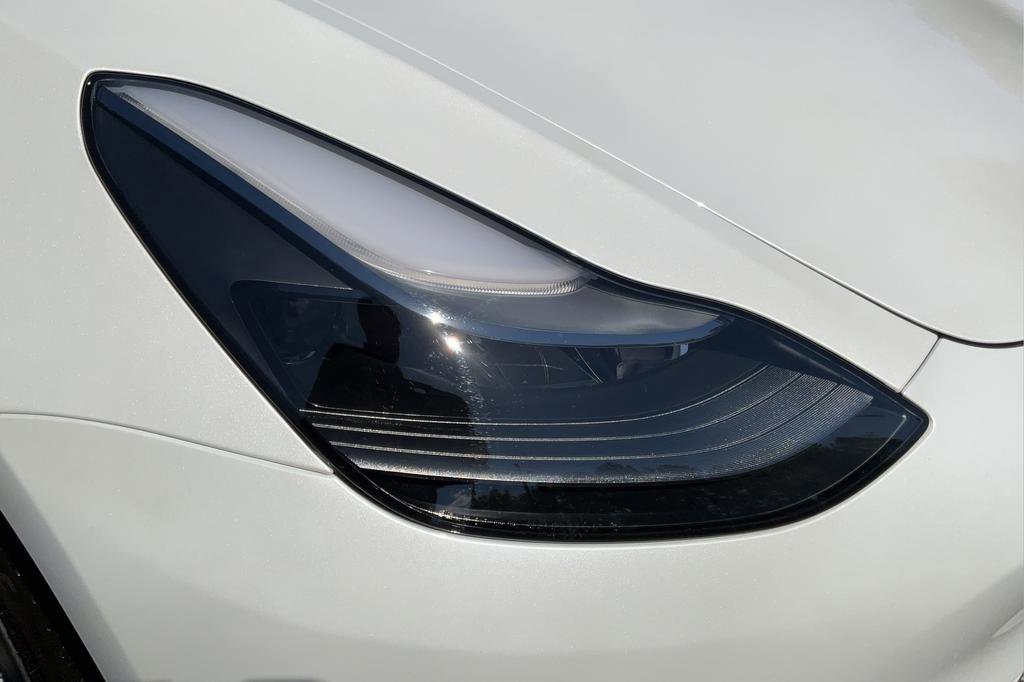 Used 2023 Tesla Model 3 Standard Range RWD image 26