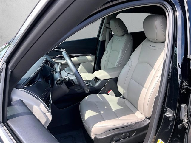 Used 2023 Cadillac XT4 Luxury FWD image 26