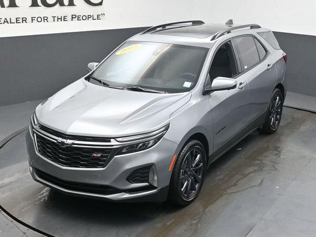 Used 2023 Chevrolet Equinox RS w/ RS Leather Package image 44