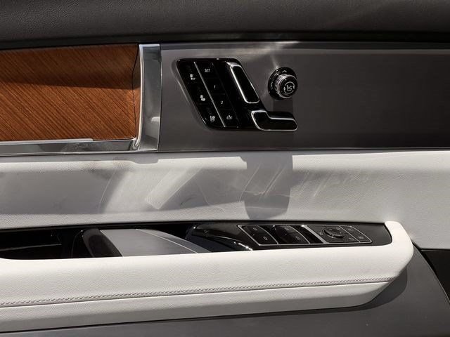 New 2027 Cadillac Vistiq Luxury AWD/4WD image 18