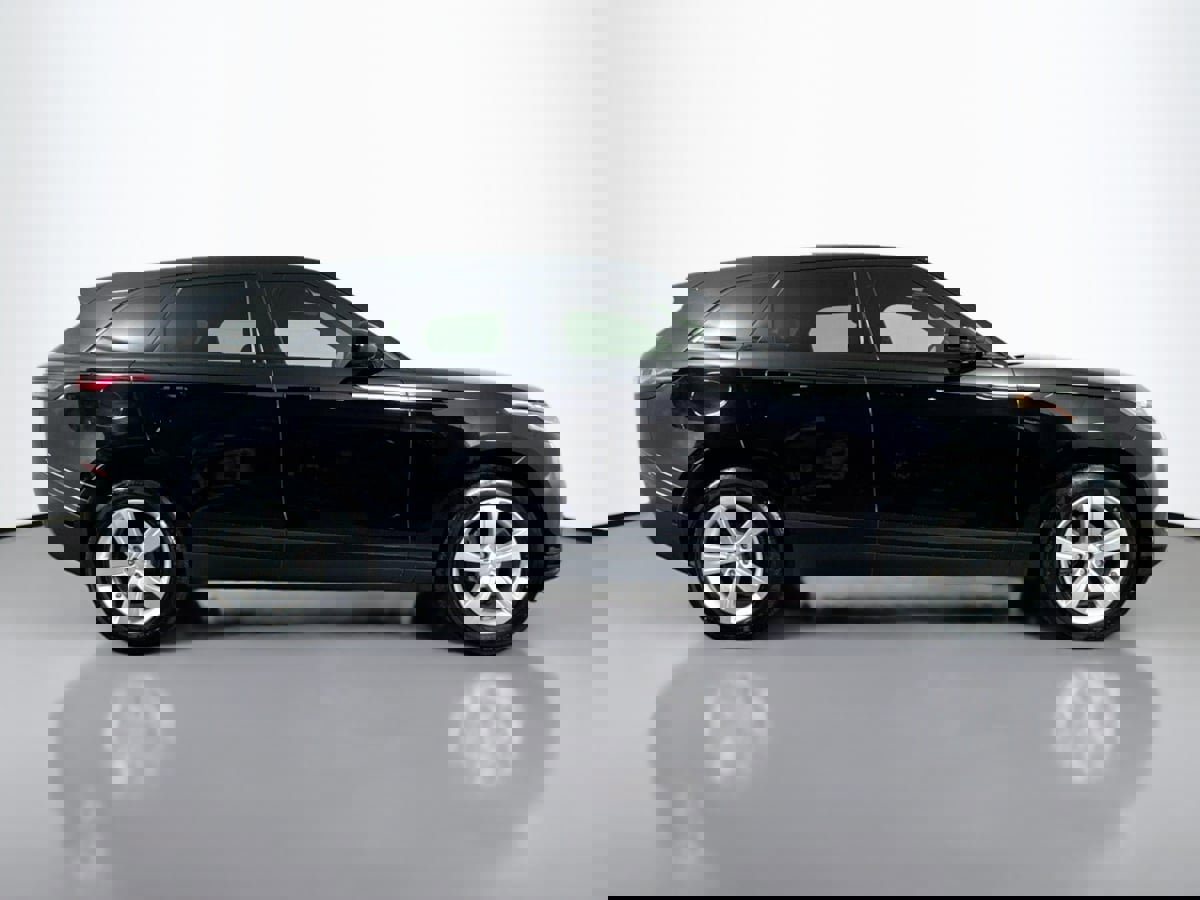 Used 2019 Land Rover Range Rover Velar S image 4