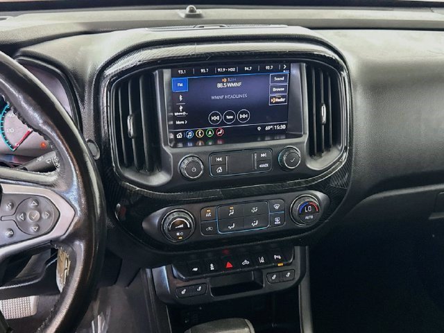 Used 2019 Chevrolet Colorado LT w/ Luxury Package, Chrome RWD image 17