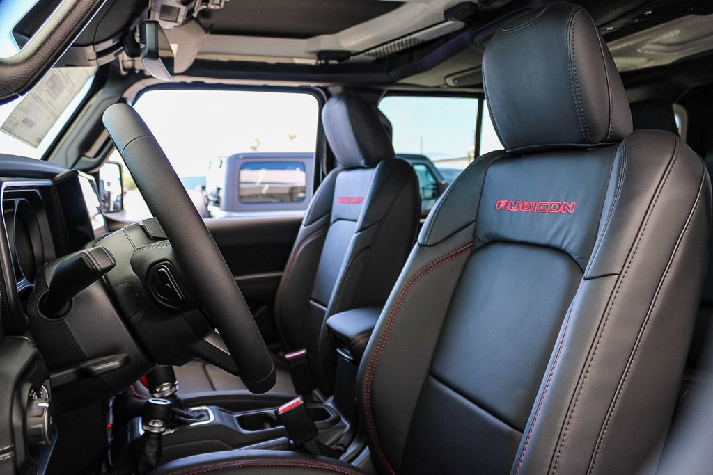 New 2026 Jeep Wrangler Unlimited Rubicon AWD/4WD image 17