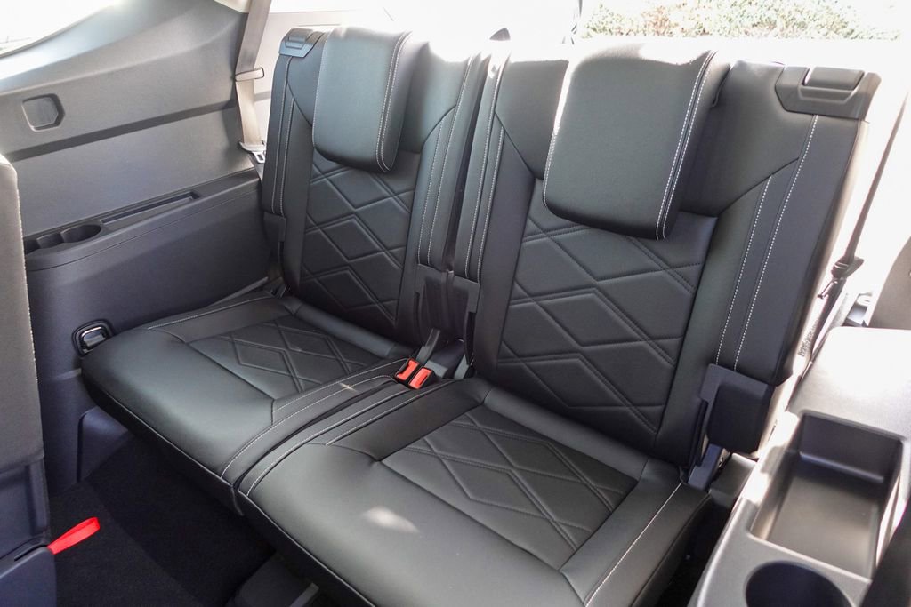 New 2026 Volkswagen Atlas SE image 25