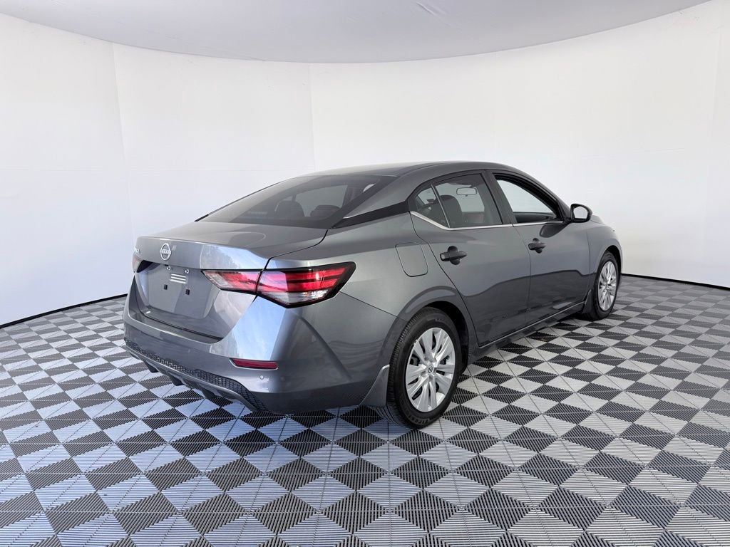 Used 2024 Nissan Sentra S image 6