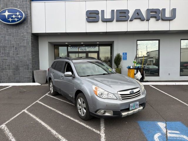 Used 2010 Subaru Outback 2.5i Limited w/ Popular Equipment Group 3B image 1