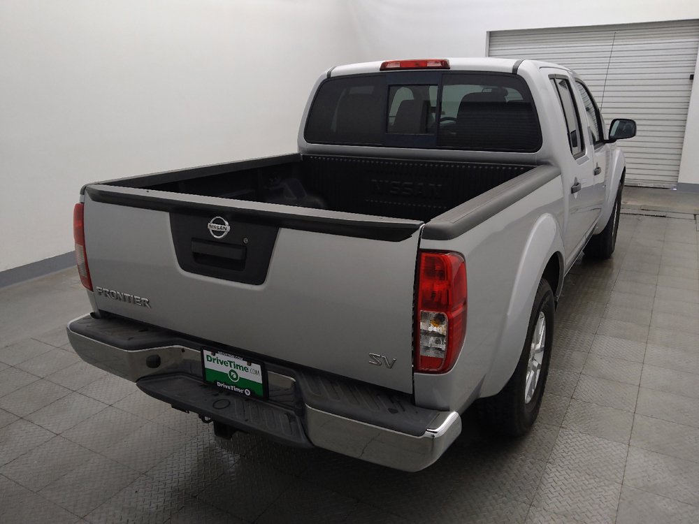 Used 2018 Nissan Frontier SV RWD image 7