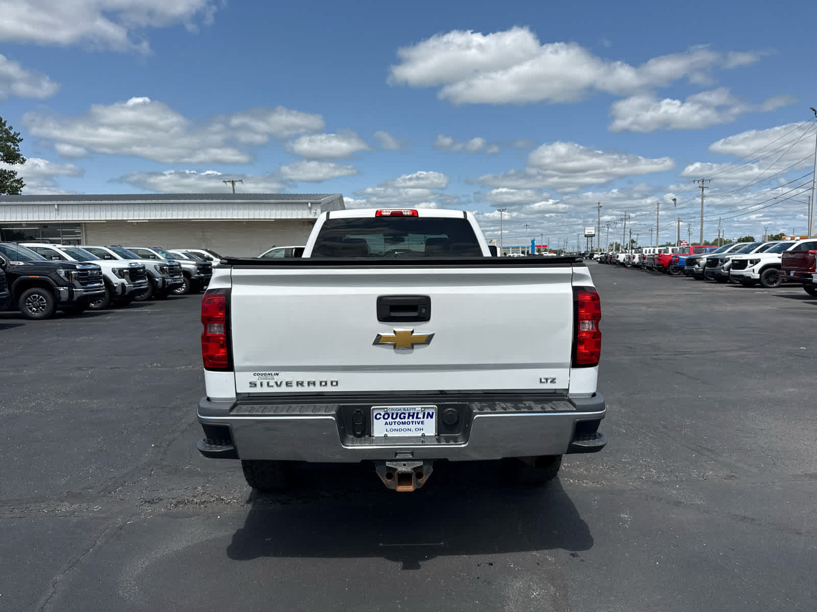 Used 2015 Chevrolet Silverado 2500 LTZ w/ Z71 Package, Off-Road AWD/4WD image 4