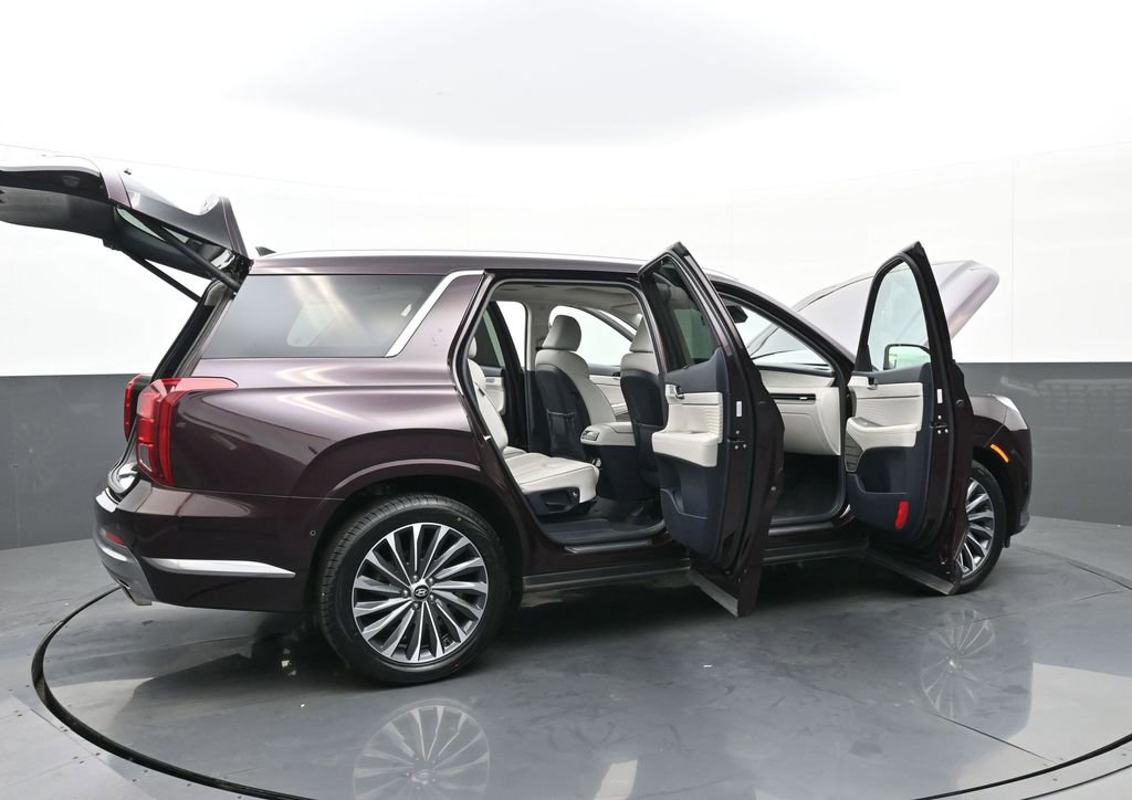 Used 2024 Hyundai Palisade Calligraphy image 56