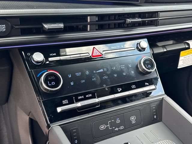 New 2026 Hyundai Santa Fe Calligraphy FWD image 22