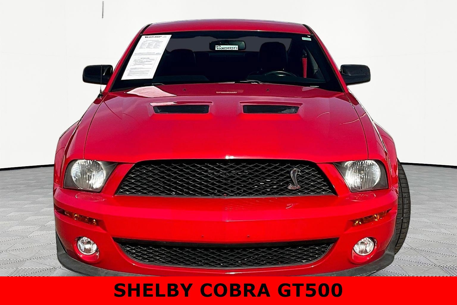 Used 2007 Ford Mustang Shelby GT500 RWD image 2