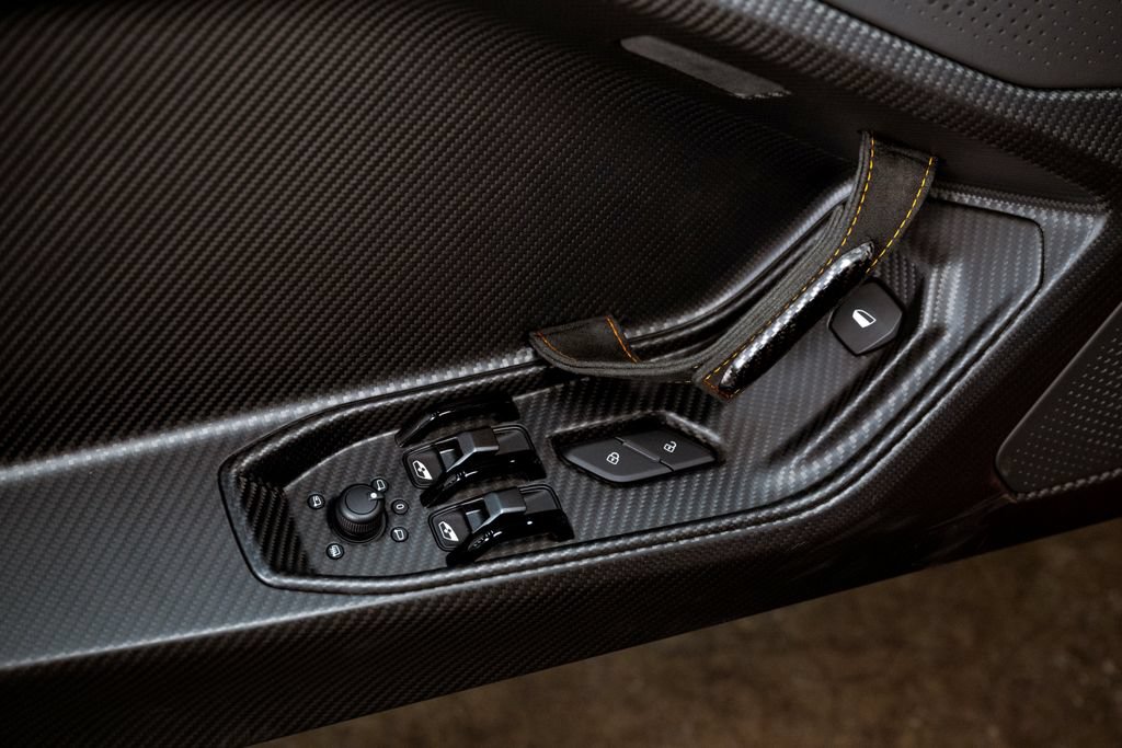 Used 2026 Lamborghini Temerario AWD/4WD image 32