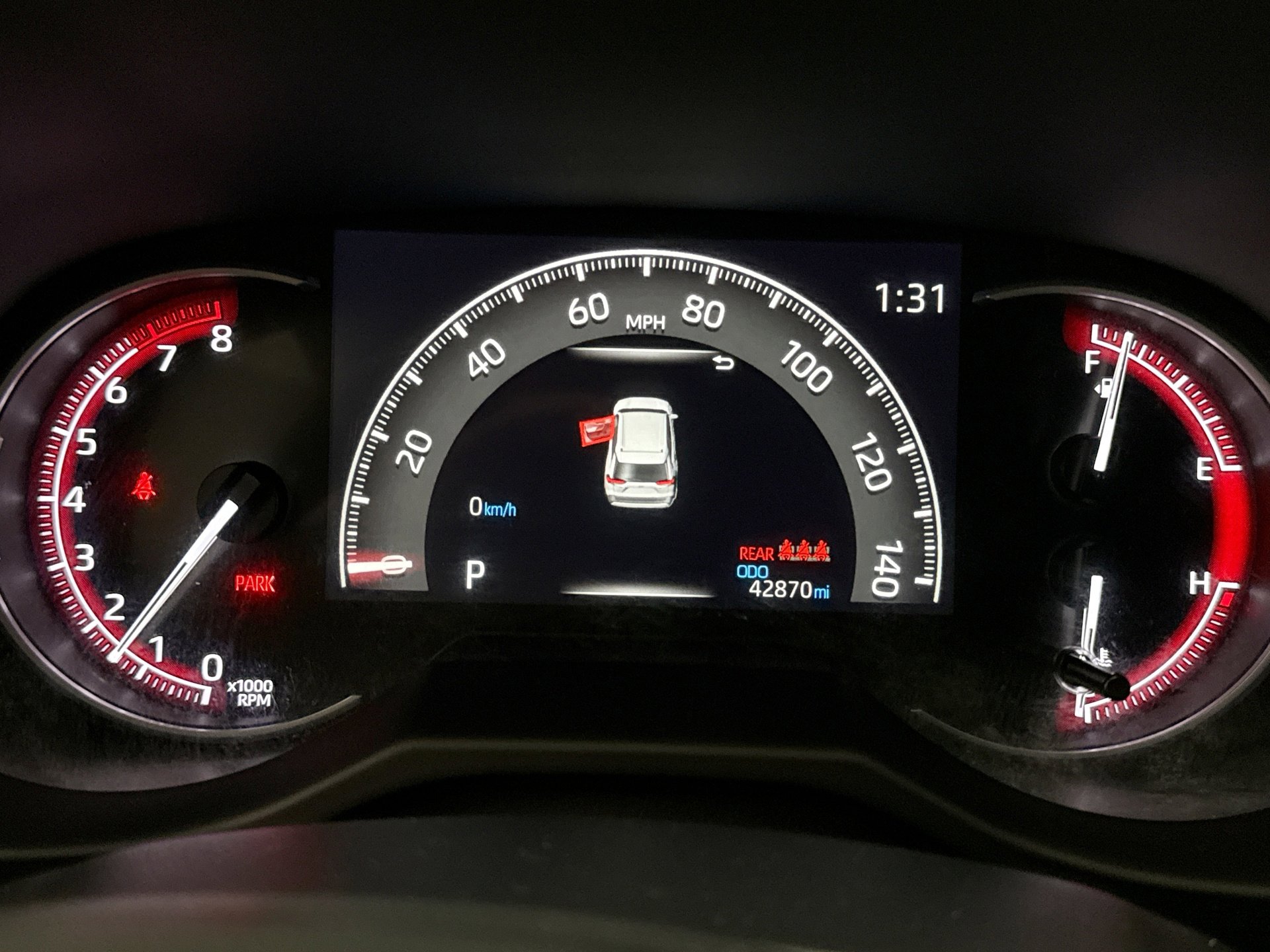 Used 2024 Toyota RAV4 LE image 10