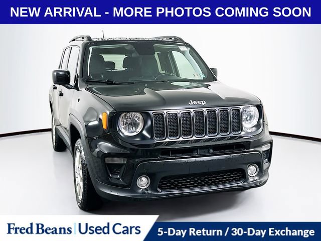 Used 2020 Jeep Renegade Latitude w/ Cold Weather Group AWD/4WD image 1