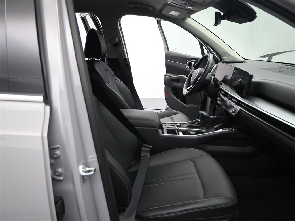 New 2025 Kia Sorento S image 22