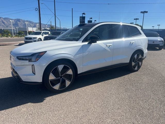 New 2025 Volvo EX90 Ultra w/ Protection Package Premier image 2