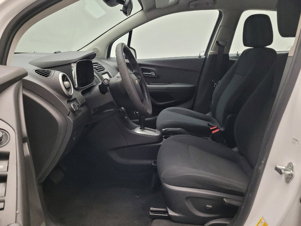 Used 2016 Chevrolet Trax LS FWD image 17