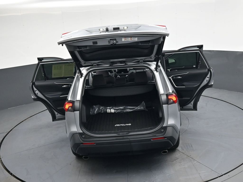 Used 2023 Toyota RAV4 XLE w/ Convenience Package image 46