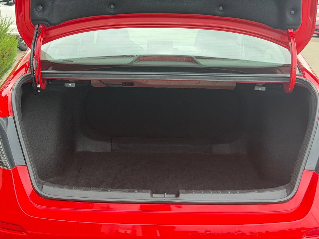 Used 2025 Honda Civic Sport image 9
