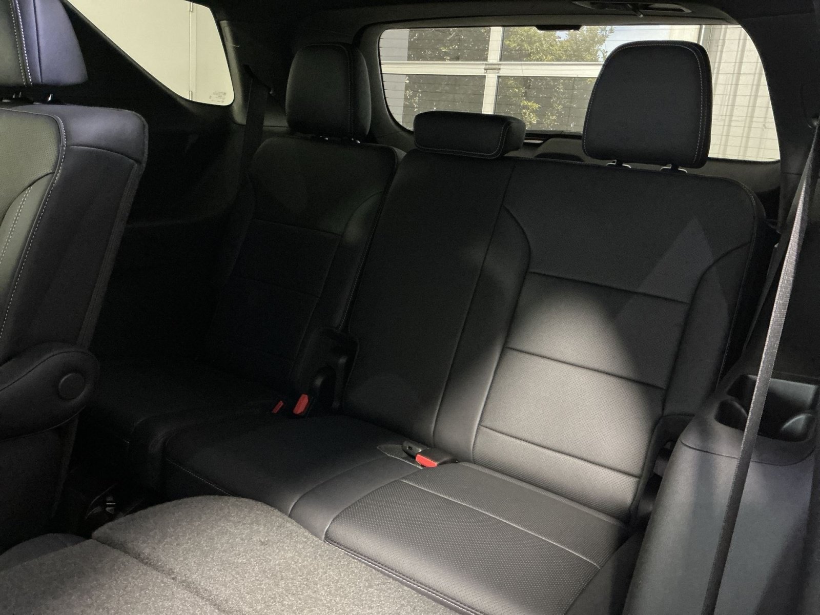 New 2026 Chevrolet Traverse LT w/ Driver Confidence Package FWD image 25