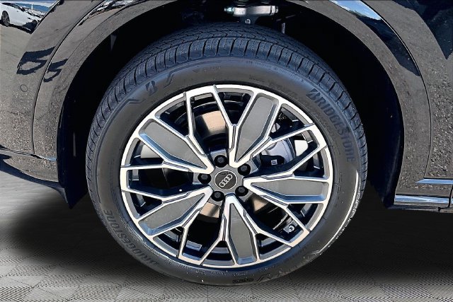 New 2026 Audi Q5 Premium Plus AWD/4WD image 8
