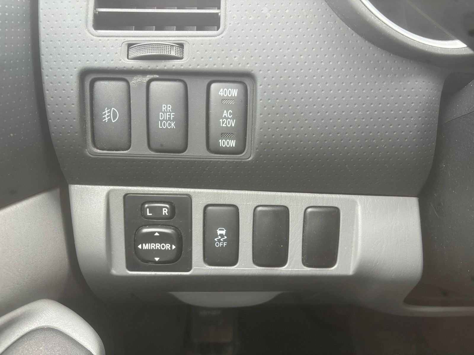 Used 2014 Toyota Tacoma PreRunner w/ TRD Off-Road Package RWD image 21